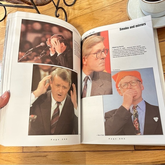 2 for 15‼️Coffee table vintage magazine The Toronto Sun, 1996, 25 years - Picture 8 of 13